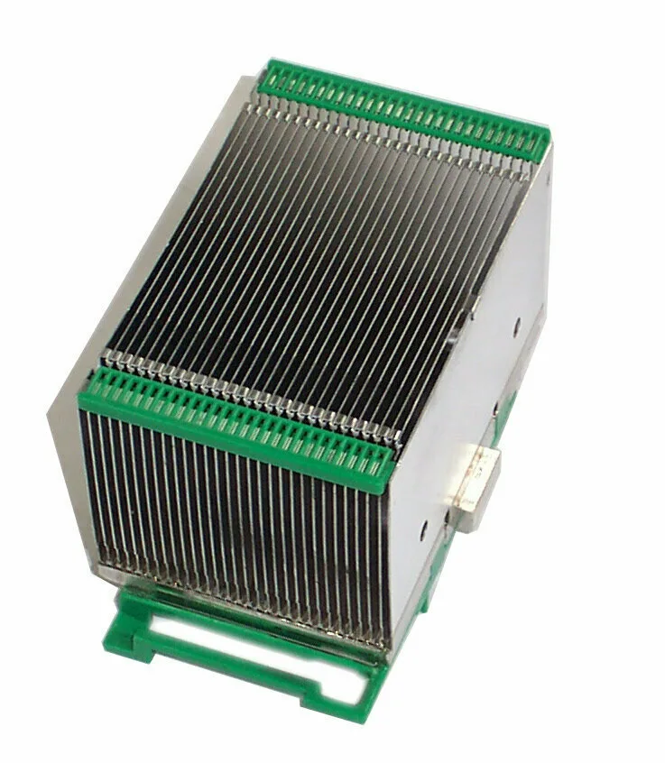 Радиатор HP Heatsink for Proliant ML570 G4 (459380-001) Радиатор HP Heatsink for Proliant ML570 G4 (459380-001)